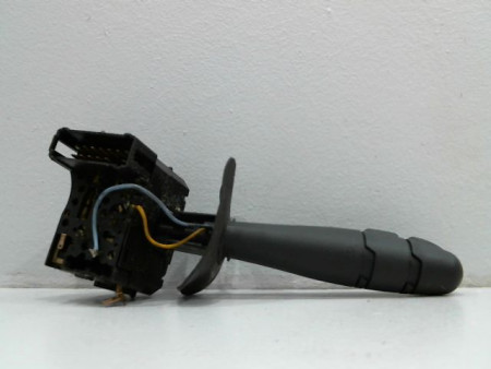 COMMANDE ECLAIRAGE RENAULT CLIO II PH.2 01-06