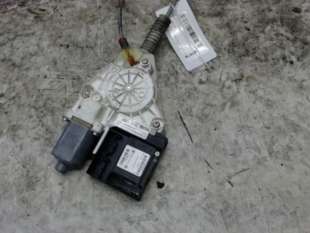 MECANISME+MOTEUR LEVE-GLACE AVANT GAUCHE AUDI A3
