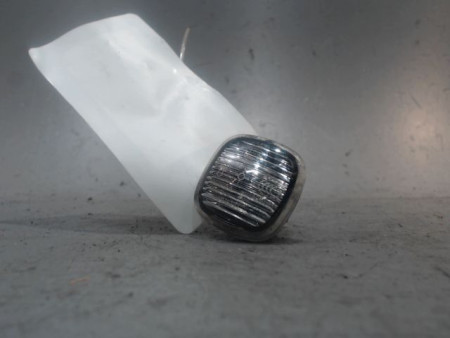REPETITEUR AILE GAUCHE SKODA FABIA