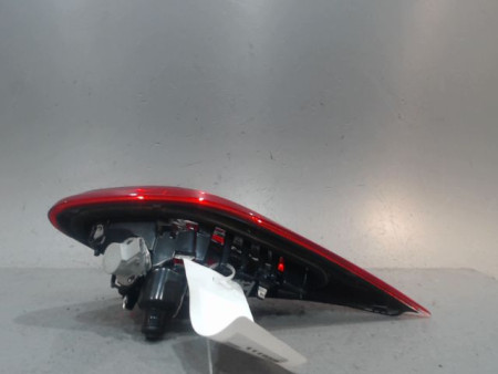 FEU ARRIERE INTERIEUR GAUCHE OPEL CORSA