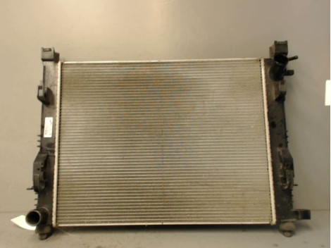 RADIATEUR DACIA SANDERO