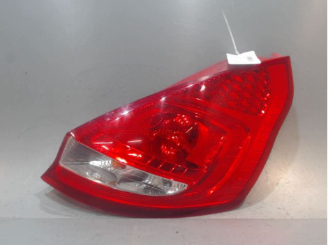 FEU ARRIERE DROIT FORD FIESTA