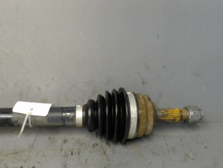 TRANSMISSION AVANT DROIT PEUGEOT 208 1.2 PureTech 82
