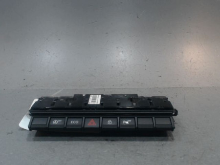 BOUTON DE WARNING DACIA DUSTER