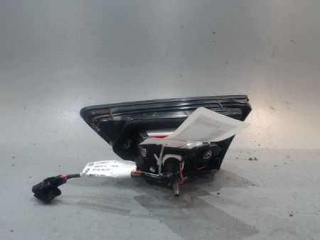 FEU ARRIERE INTERIEUR DROIT RENAULT CLIO
