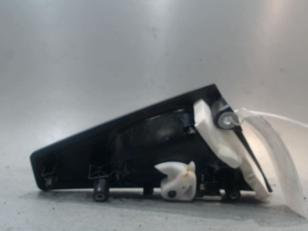 POIGNEE EXTERIEURE PORTE ARRIERE DROIT RENAULT CLIO