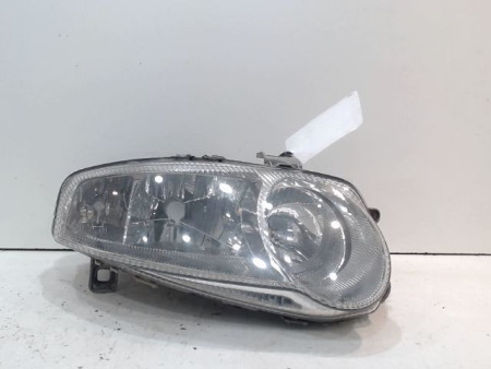 PHARE DROIT ALFA ROMEO 147
