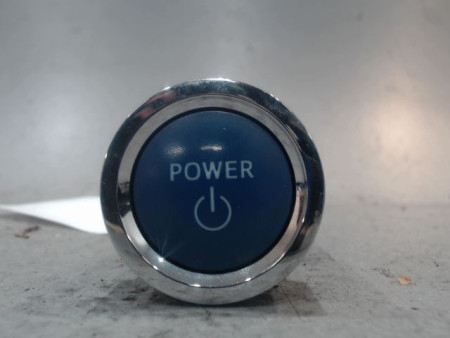 BOUTON DE DEMARRAGE TOYOTA AURIS
