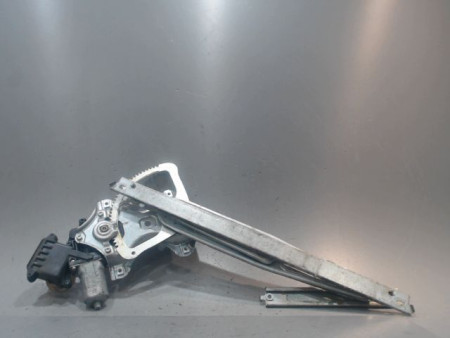 MECANISME+MOTEUR LEVE-GLACE AVANT DROIT TOYOTA AURIS