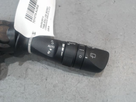 COMMANDE ESSUIE GLACE TOYOTA AURIS