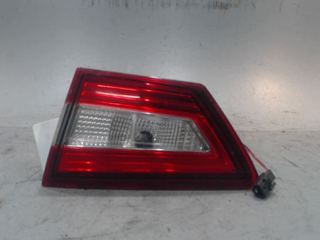FEU ARRIERE INTERIEUR DROIT RENAULT CLIO