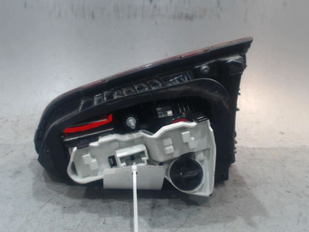 FEU ARRIERE INTERIEUR GAUCHE VOLKSWAGEN GOLF