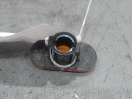 REPETITEUR AILE GAUCHE RENAULT MEGANE