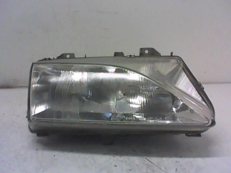 PHARE DROIT PEUGEOT 806