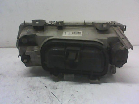 PHARE DROIT PEUGEOT 806