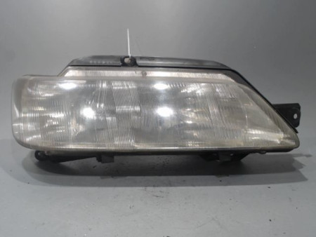 PHARE DROIT PEUGEOT 605