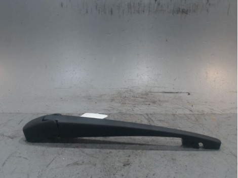 BRAS ESSUIE-GLACE ARRIERE SUZUKI IGNIS