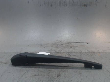 BRAS ESSUIE-GLACE ARRIERE SUZUKI IGNIS