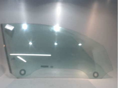 GLACE PORTE AVD B.M.W. SERIE 1
