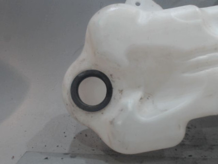RESERVOIR LAVE-GLACE AVANT FORD FIESTA