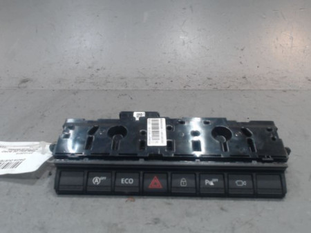 BOUTON DE WARNING DACIA DUSTER