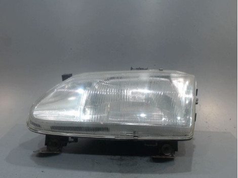 PHARE GAUCHE RENAULT MEGANE