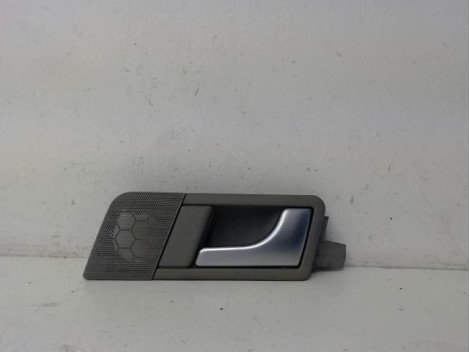 POIGNEE INTERIEURE PORTE ARRIERE DROIT AUDI A2