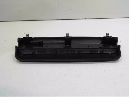 FEUX STOP SUPPLEMENTAIRE OPEL CORSA