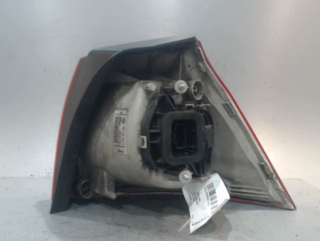 FEU ARRIERE GAUCHE  VOLKSWAGEN GOLF