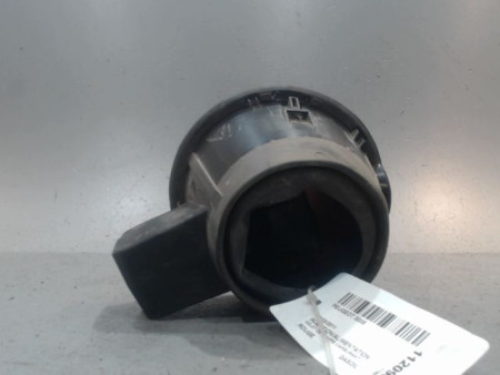VOLET DE TRAPPE CARBURANT PEUGEOT 3008
