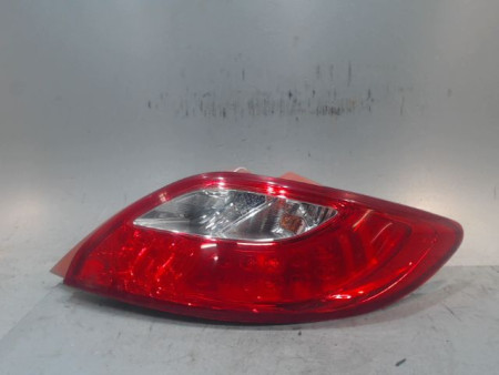 FEU ARRIERE DROIT MAZDA 2