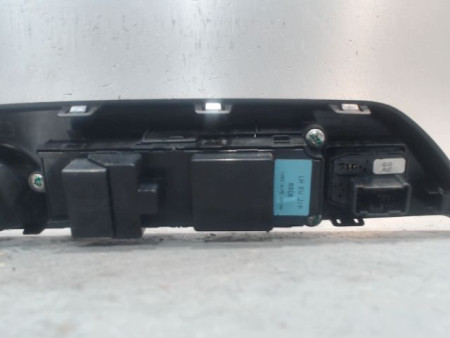 COMMANDE LEVE-GLACE PORTE AVG SUZUKI SWIFT