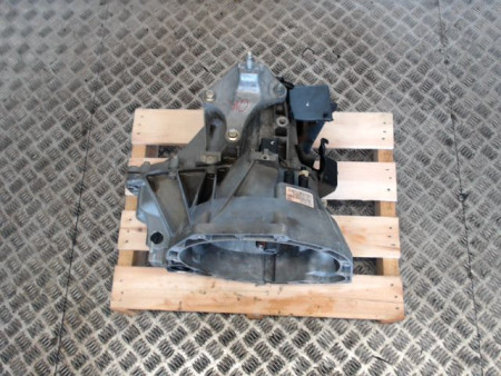BOITE A VITESSE MECANIQUE FORD FIESTA 1.3