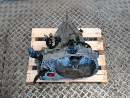 BOITE A VITESSE MECANIQUE NISSAN MICRA 2005-2007 1.5 dCi