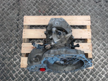 BOITE A VITESSE MECANIQUE OPEL CORSA 06-09 