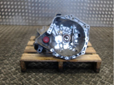 BOITE A VITESSE MECANIQUE PEUGEOT 107 1.0