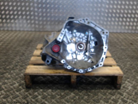 BOITE A VITESSE MECANIQUE PEUGEOT 107 1.0
