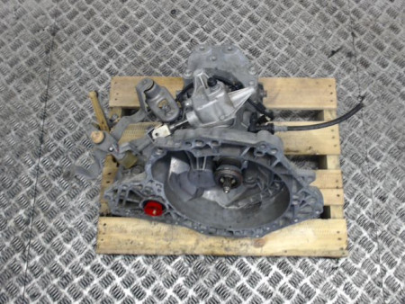 BOITE A VITESSE MECANIQUE OPEL CORSA 06-09 
