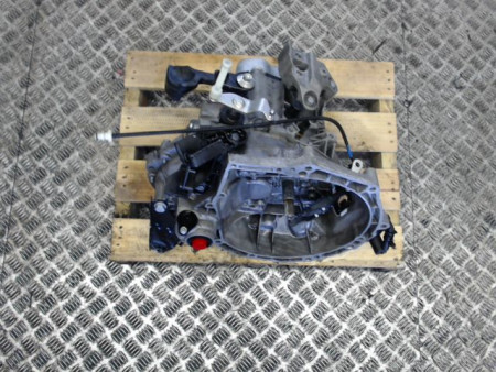 BOITE A VITESSE MECANIQUE PEUGEOT 208 1.0