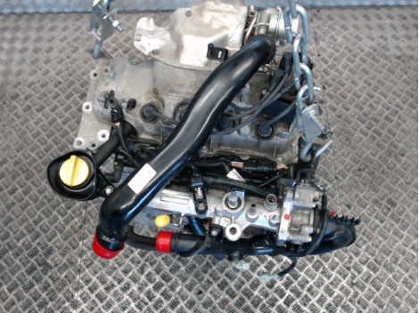 MOTEUR ESSENCE RENAULT CLIO 1.2 16V 
