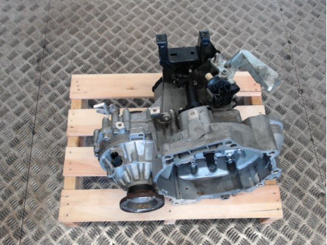 BOITE A VITESSE MECANIQUE VOLKSWAGEN POLO 1.4 TDI