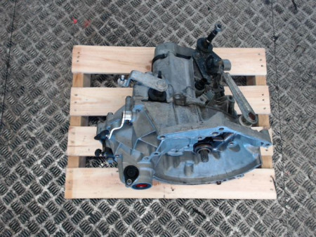 BOITE A VITESSE MECANIQUE PEUGEOT 206 1.1