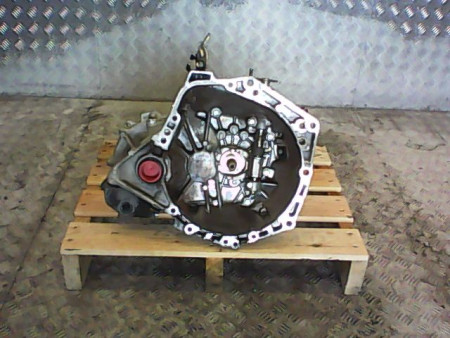 BOITE A VITESSE MECANIQUE PEUGEOT 107 1.0