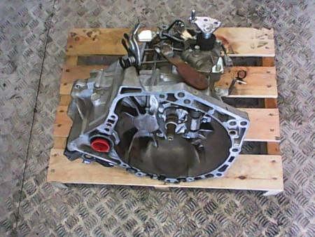 BOITE A VITESSE MECANIQUE PEUGEOT 107 1.0