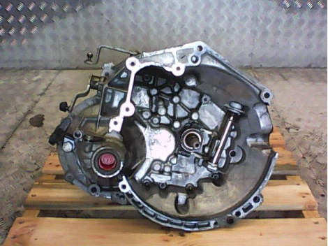 BOITE A VITESSE MECANIQUE PEUGEOT 206 1.1