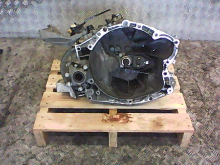 BOITE A VITESSE MECANIQUE PEUGEOT 407 2.0