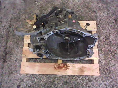 BOITE A VITESSE MECANIQUE PEUGEOT 407 2.0