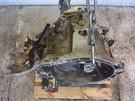 BOITE A VITESSE MECANIQUE PEUGEOT 407 1.6 HDi 110
