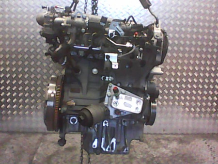 MOTEUR DIESEL OPEL ASTRA 1.9 CDTI 