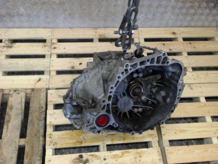 BOITE A VITESSE MECANIQUE TOYOTA COROLLA 2.2 D-4D 